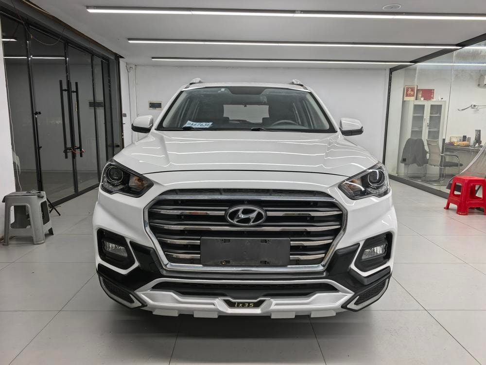 Hyundai ix35 2018 — фото автомобиля