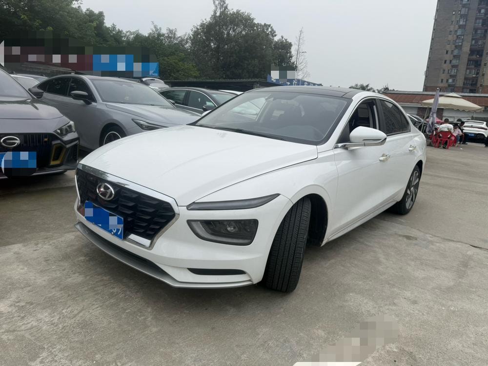Hyundai Mistra 2021 — фото автомобиля 1
