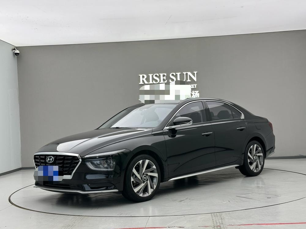 Hyundai Mistra 2021 — фото автомобиля