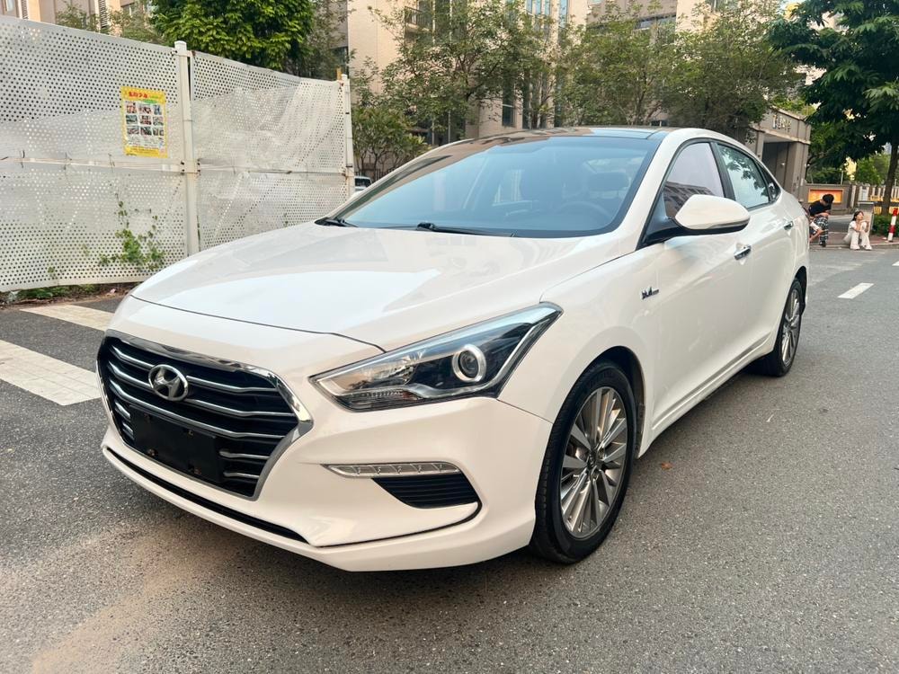 Hyundai Mistra 2017 — фото автомобиля 1
