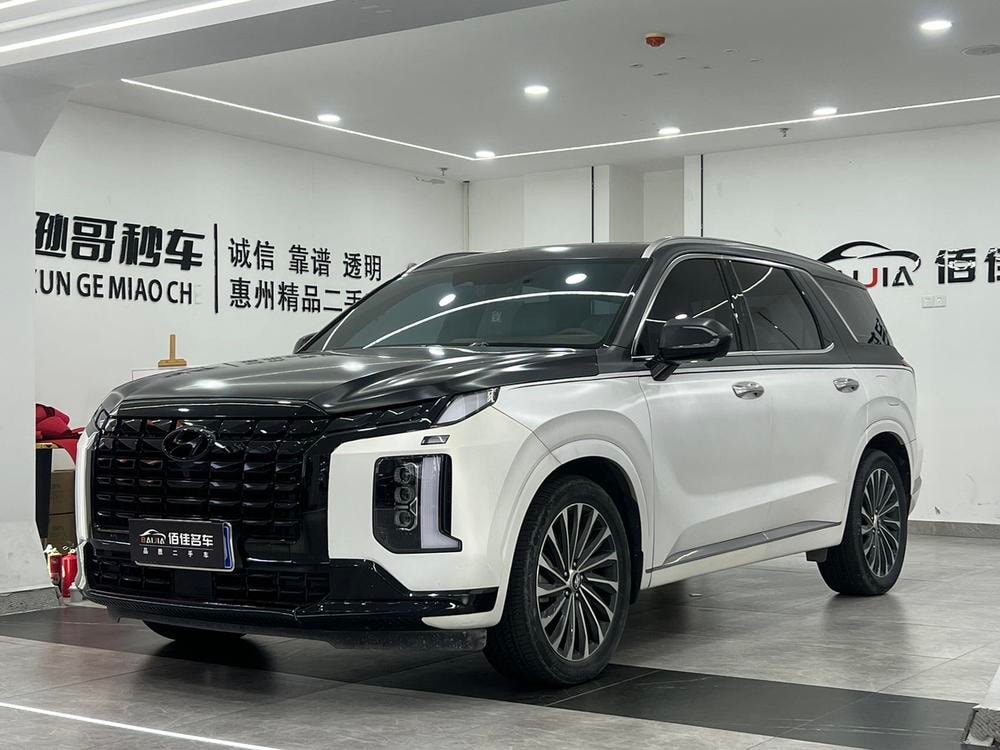 Hyundai Palisade 2023 — фото автомобиля