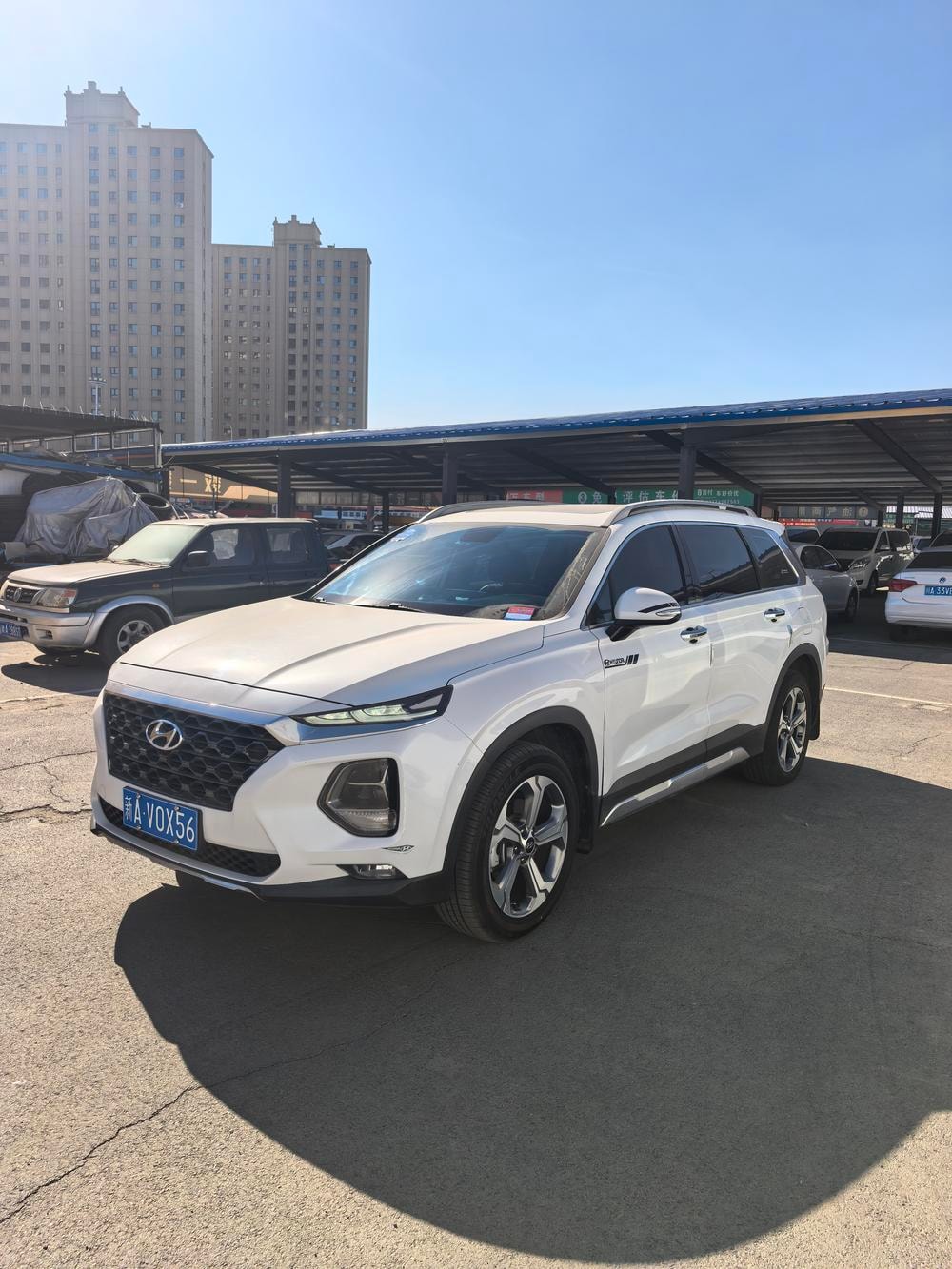 Hyundai Santa Fe 2019 — фото автомобиля