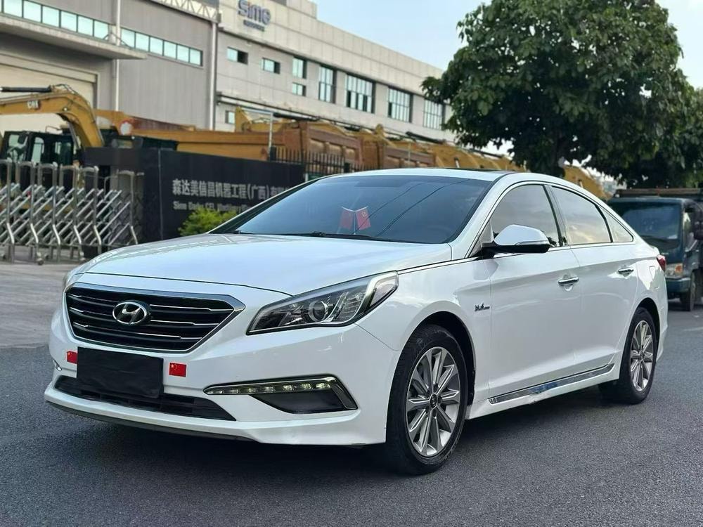 Hyundai Sonata LF 2015 — фото автомобиля 1
