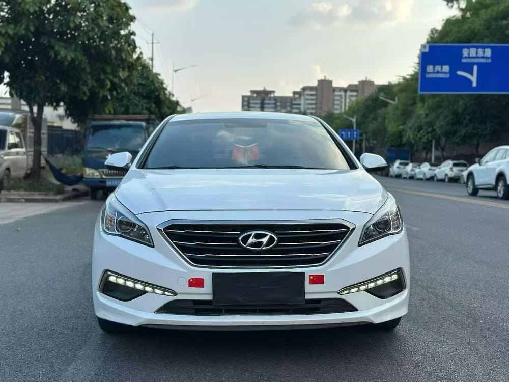 Hyundai Sonata LF 2015 — фото автомобиля