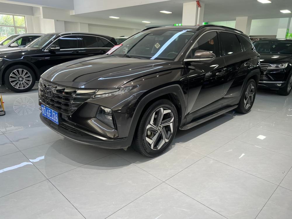 Hyundai Tucson 2022 — фото автомобиля