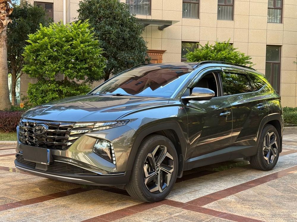 Hyundai Tucson 2023 — фото автомобиля