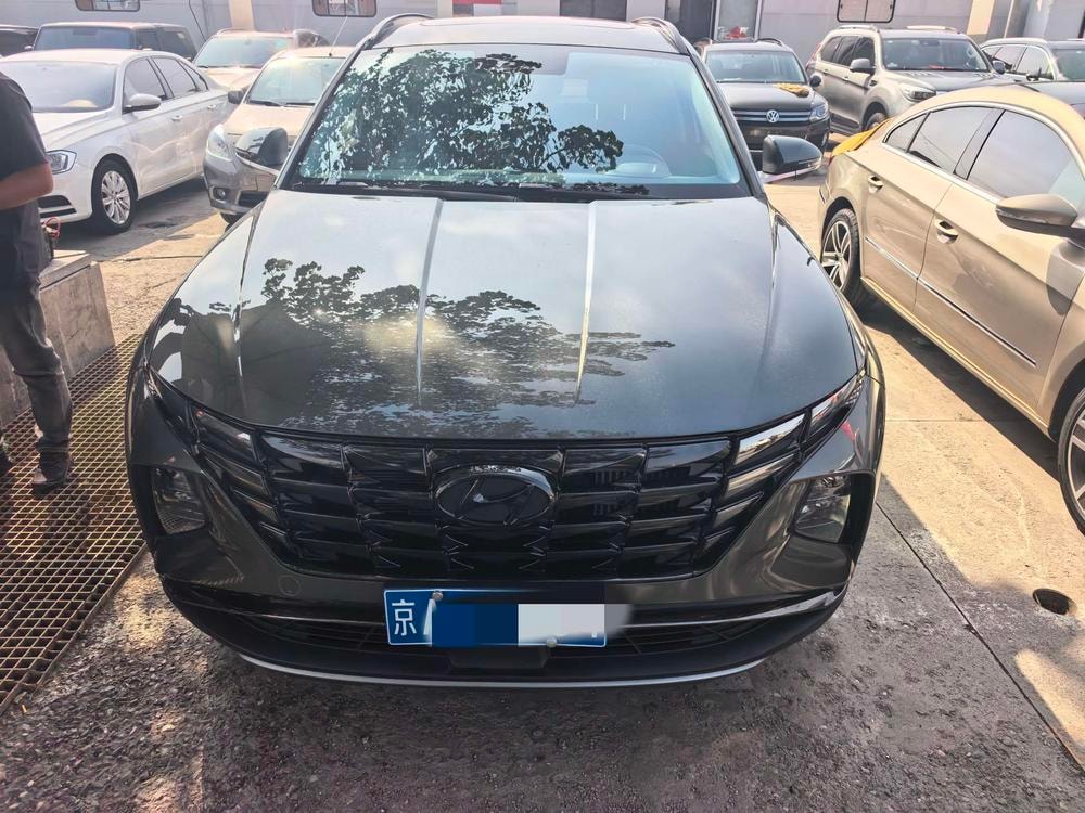 Hyundai Tucson 2023 — фото автомобиля 1