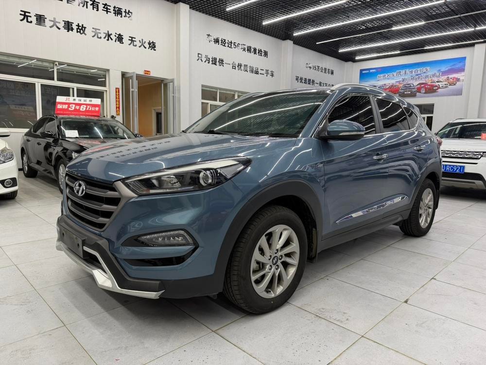 Hyundai Tucson 2018 — фото автомобиля