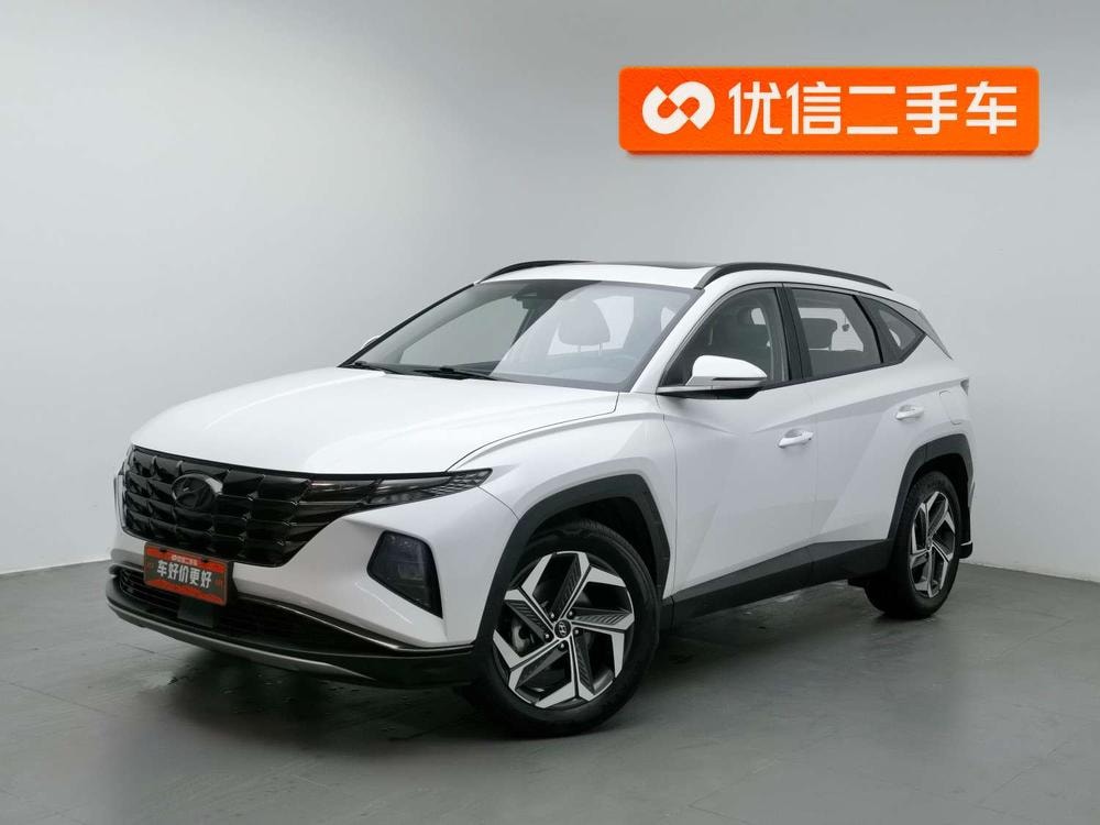 Hyundai Tucson 2023 — фото автомобиля 1