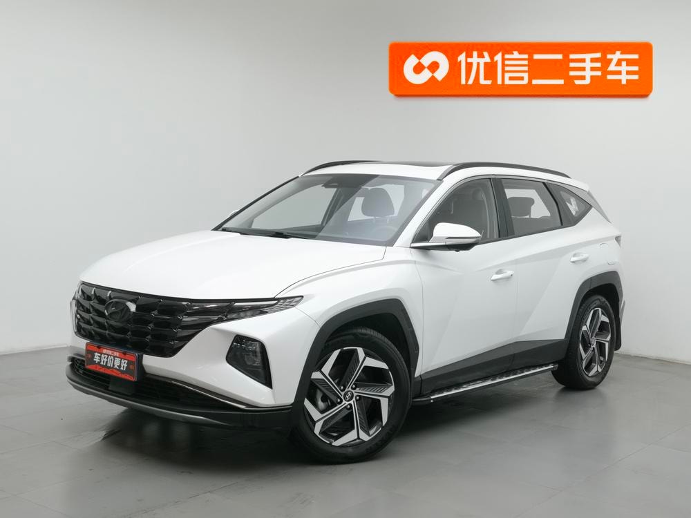 Hyundai Tucson 2023 — фото автомобиля 1