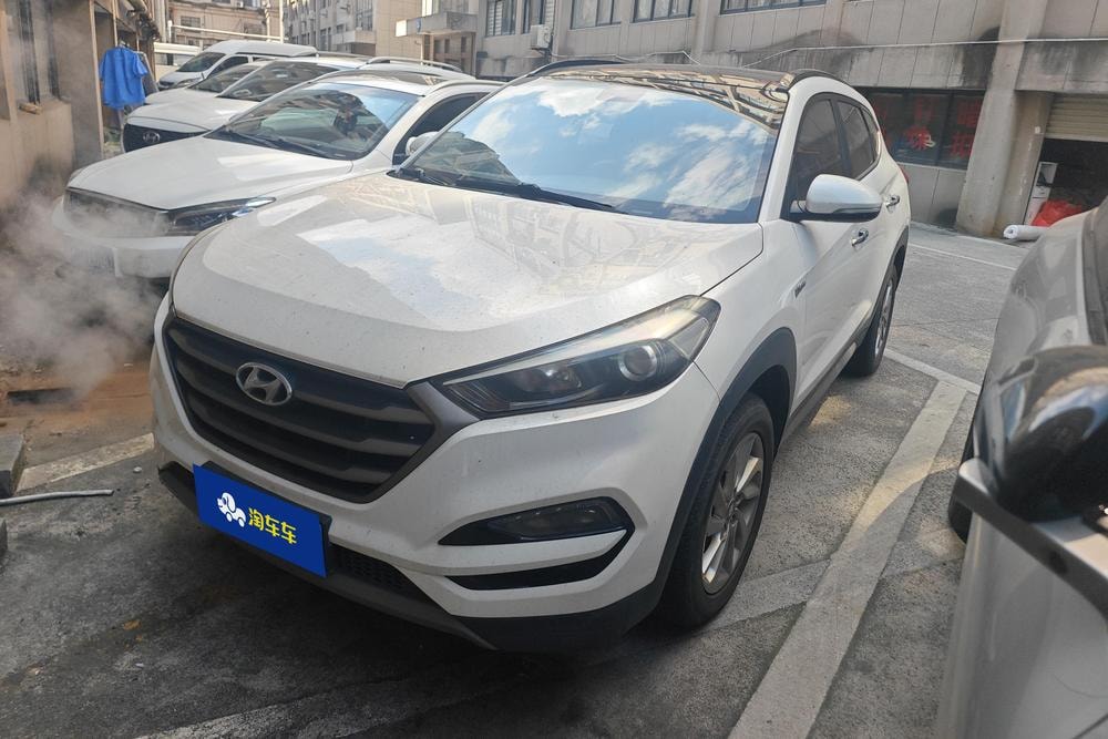 Hyundai Tucson 2018 — фото автомобиля
