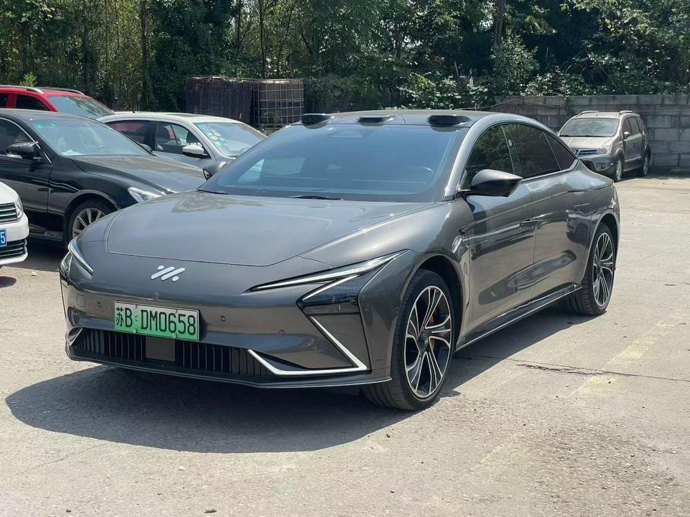 IM Motors IM L7 2022 — фото автомобиля