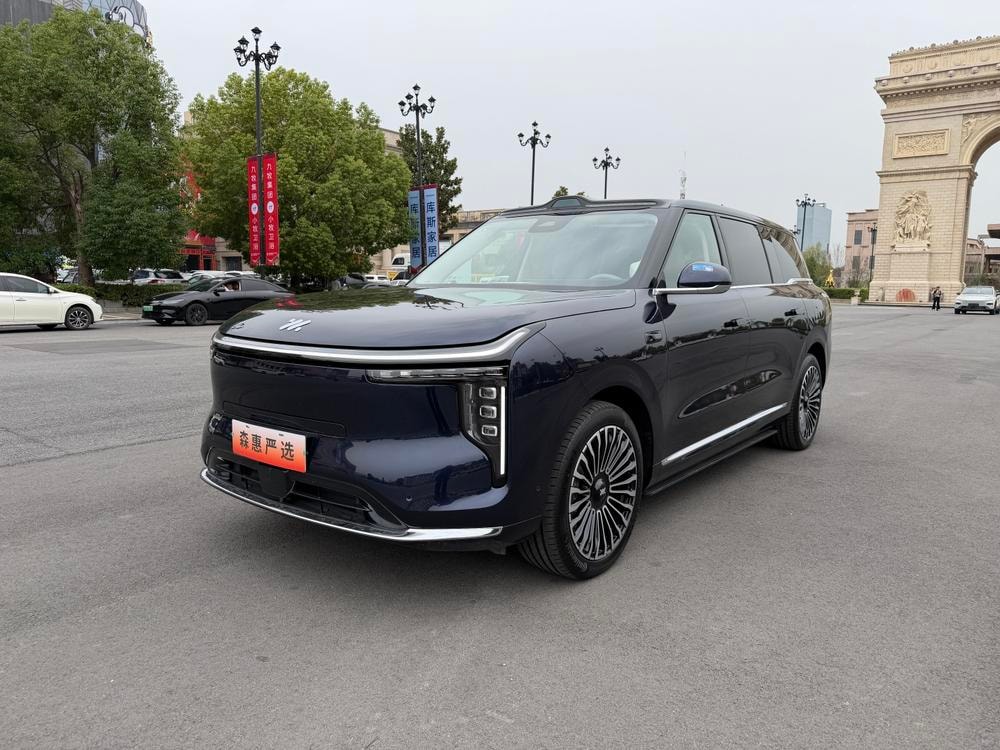 IM Motors IM LS9 2026 — фото автомобиля