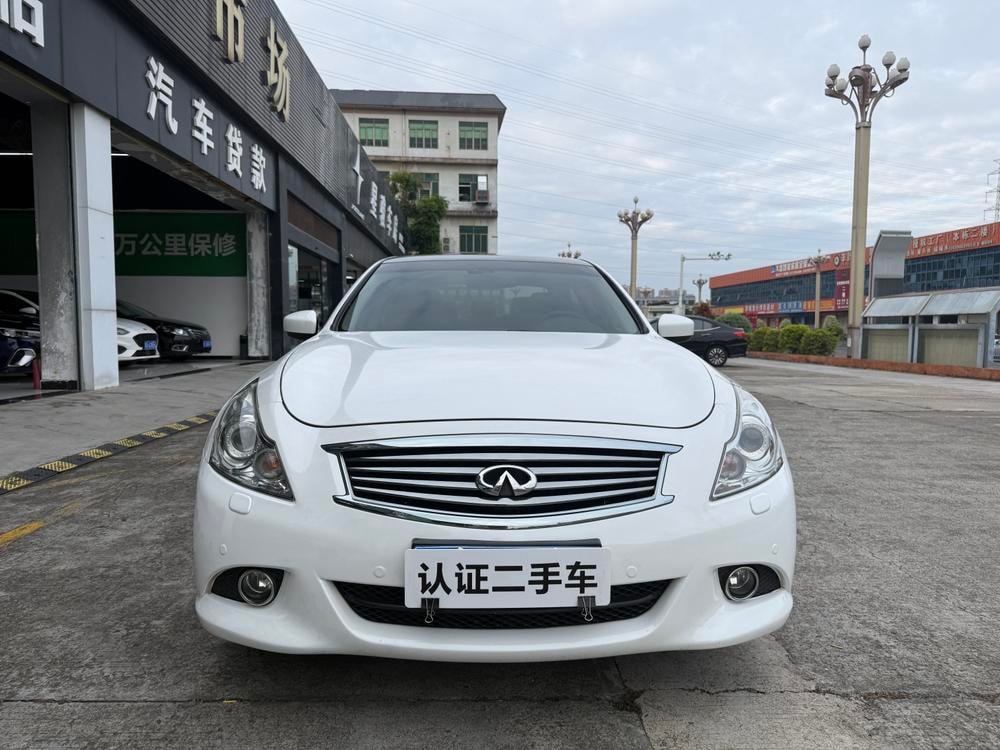 Infiniti G-Series 2013 — фото автомобиля