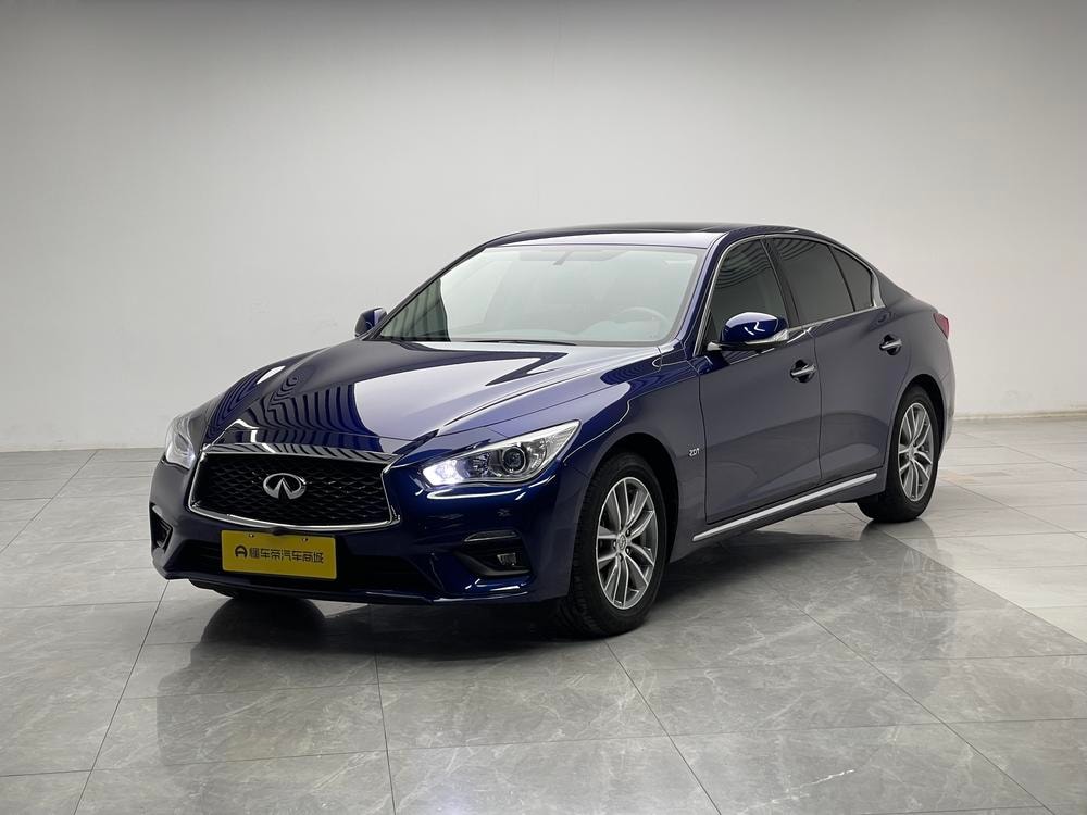 Infiniti Q50L 2018 — фото автомобиля 1