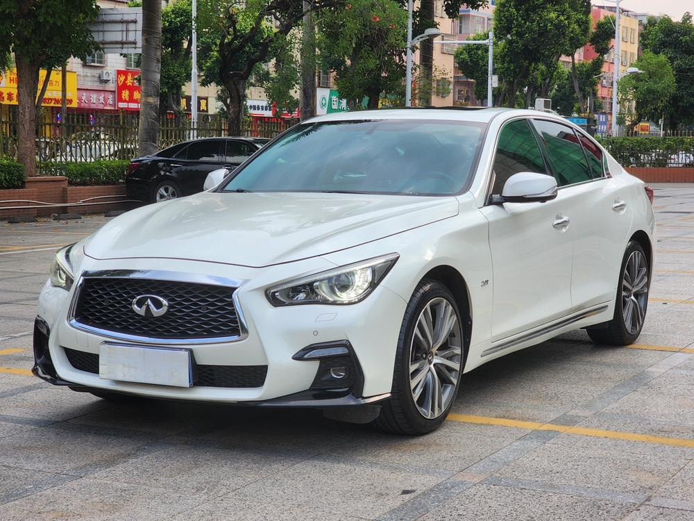Infiniti Q50L 2019 — фото автомобиля