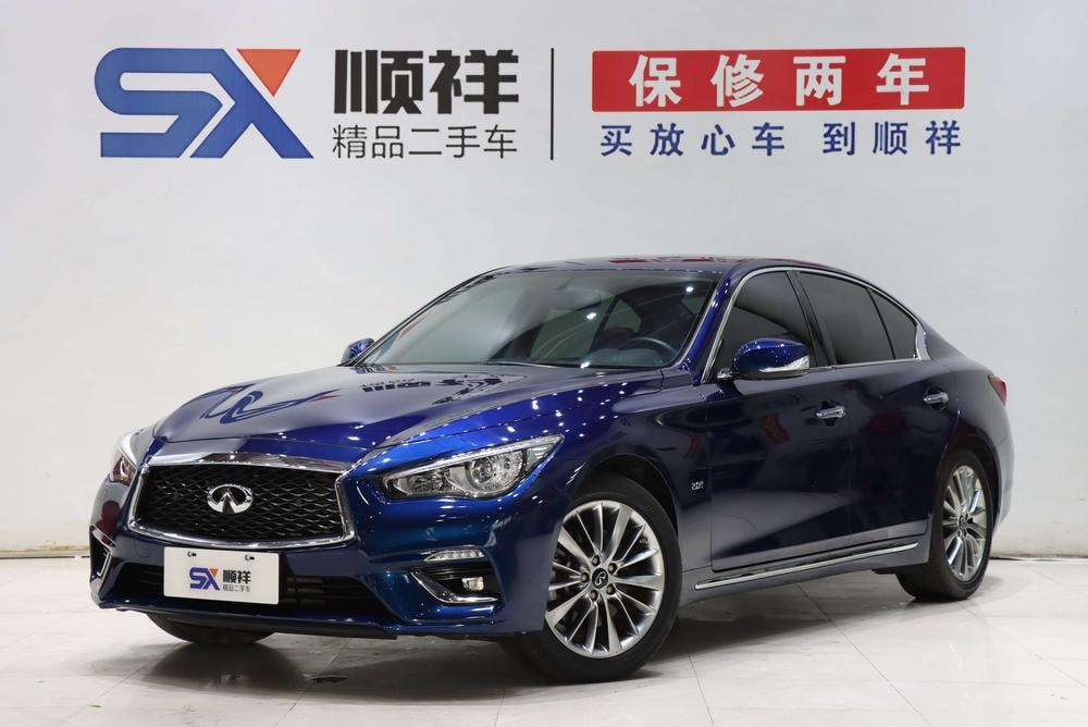 Infiniti Q50L 2021 — фото автомобиля 1