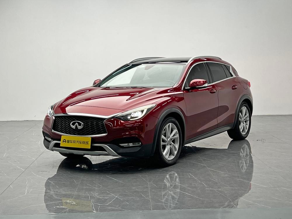 Infiniti QX30 2017 — фото автомобиля 1