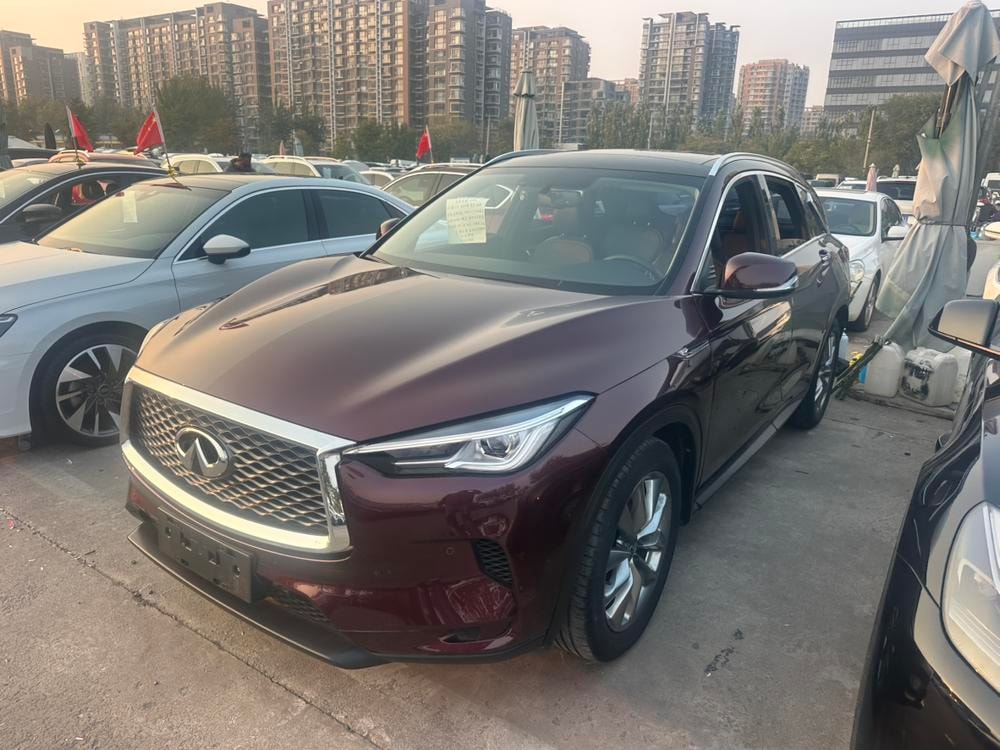 Infiniti QX50 2020 — фото автомобиля