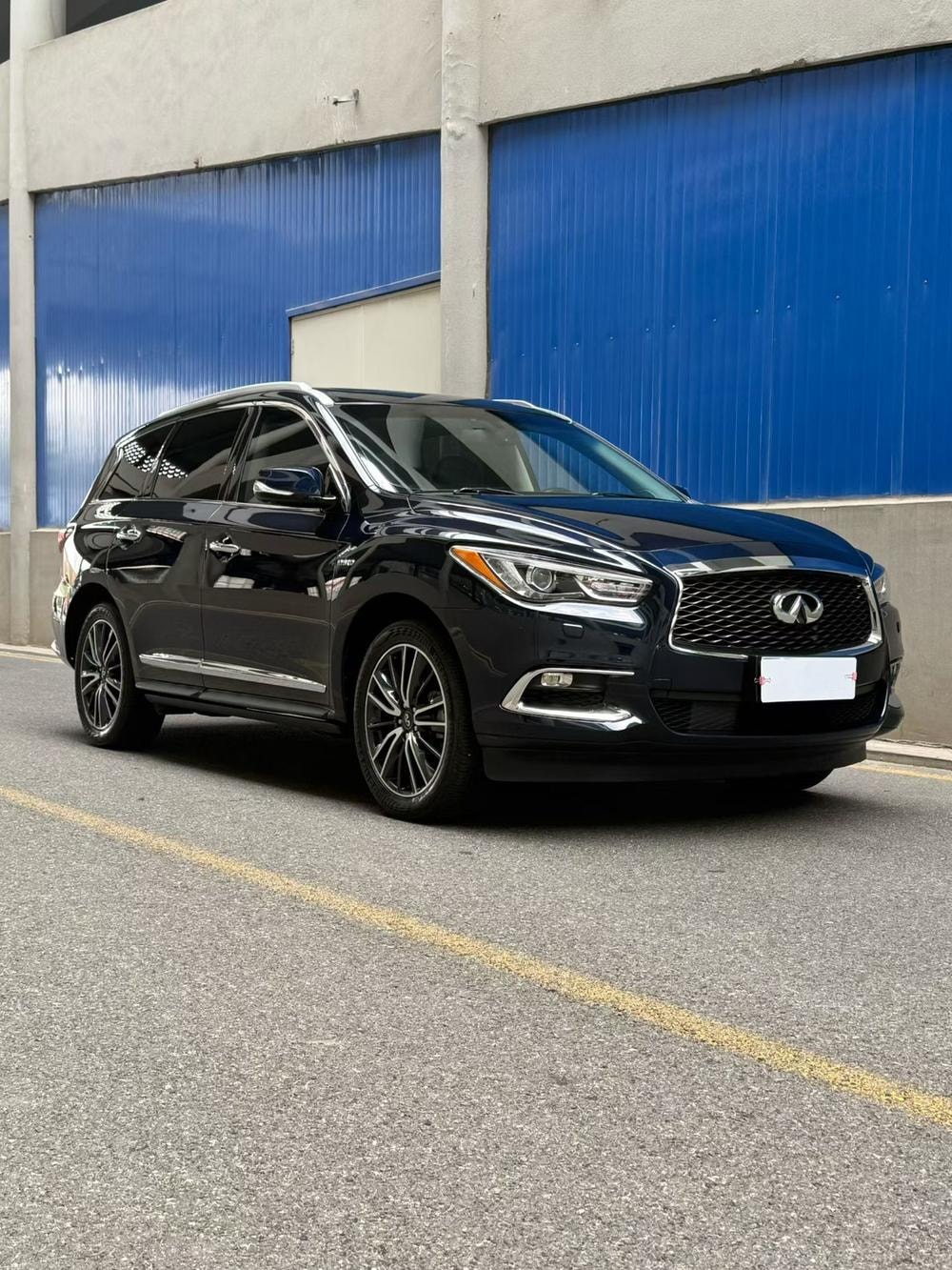 Infiniti QX60 (Import) 2018 — фото автомобиля