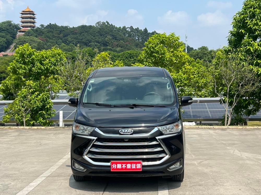 JAC Refine Refine M4 2020 — фото автомобиля