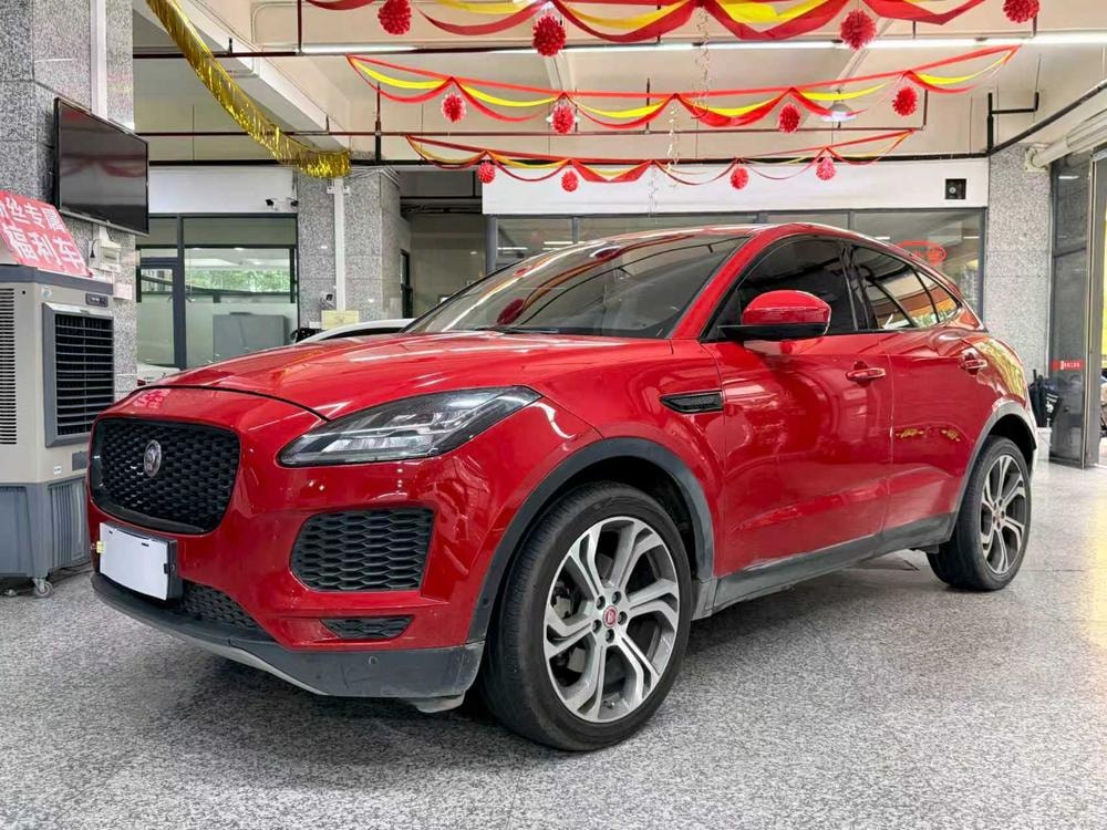 Jaguar E-PACE 2018 — фото автомобиля