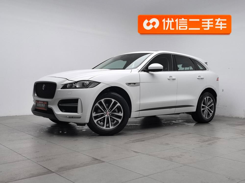 Jaguar F-PACE 2016 — фото автомобиля
