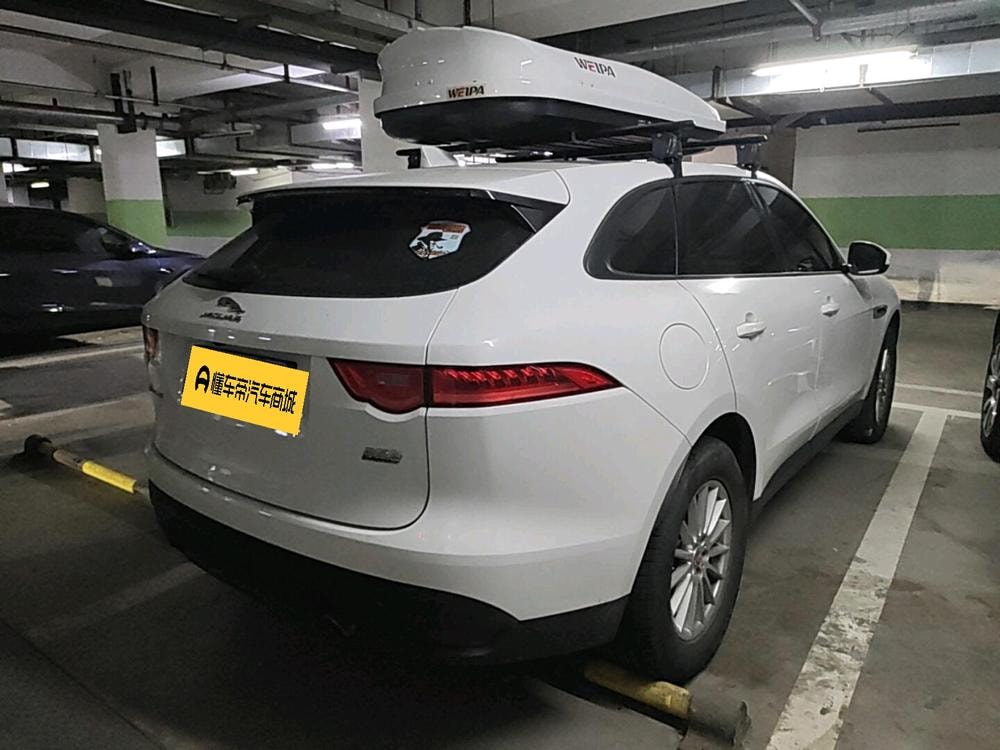 Jaguar F-PACE 2018 — фото автомобиля