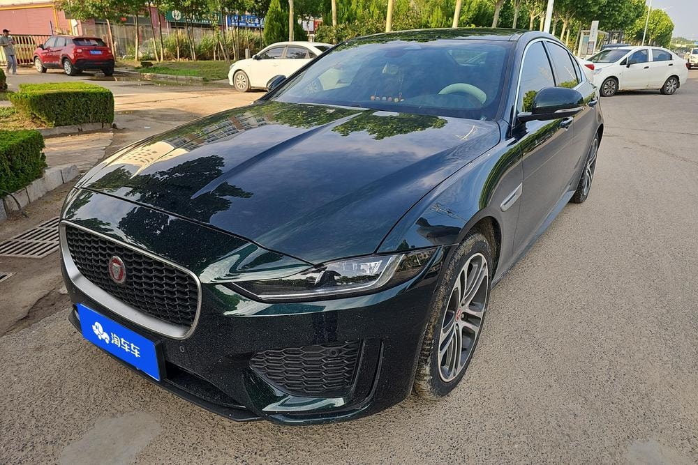 Jaguar XEL 2024 — фото автомобиля 1
