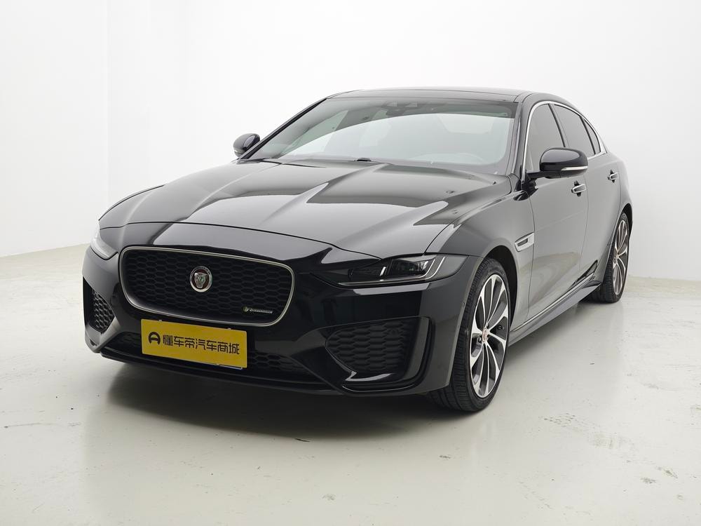 Jaguar XEL 2020 — фото автомобиля 1
