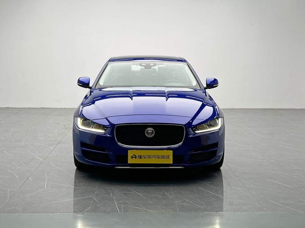 Jaguar XEL 2018 — фото автомобиля