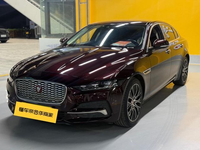 Jaguar XEL 2020 — фото автомобиля