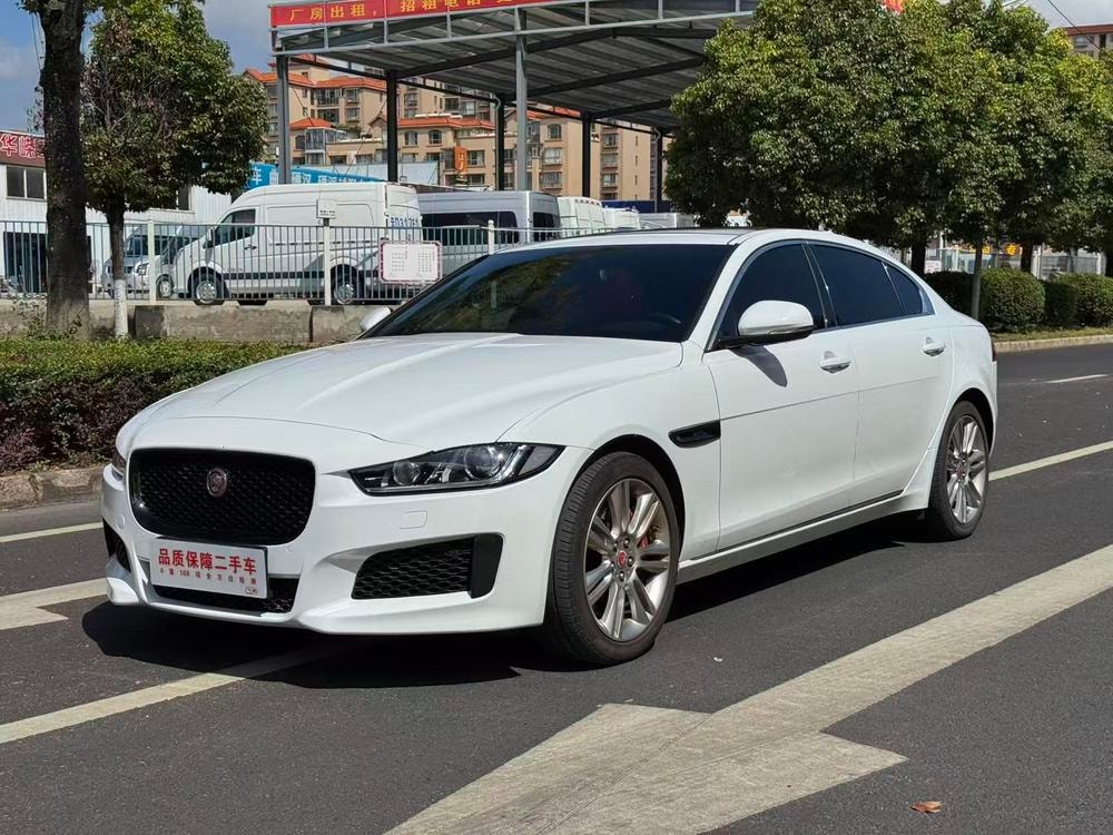 Jaguar XEL 2019 — фото автомобиля 1