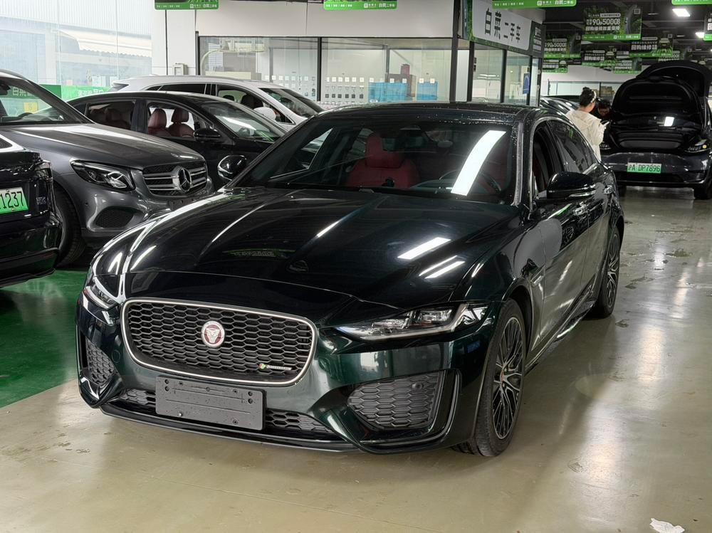Jaguar XEL 2021 — фото автомобиля 1