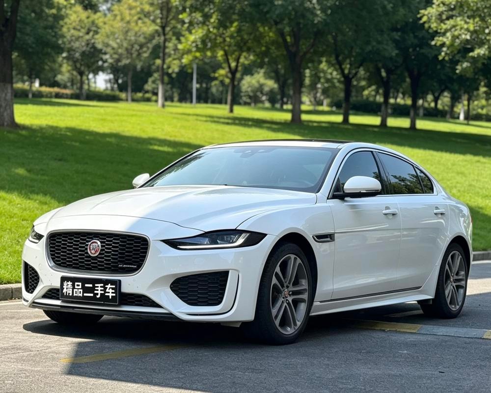 Jaguar XEL 2020 — фото автомобиля