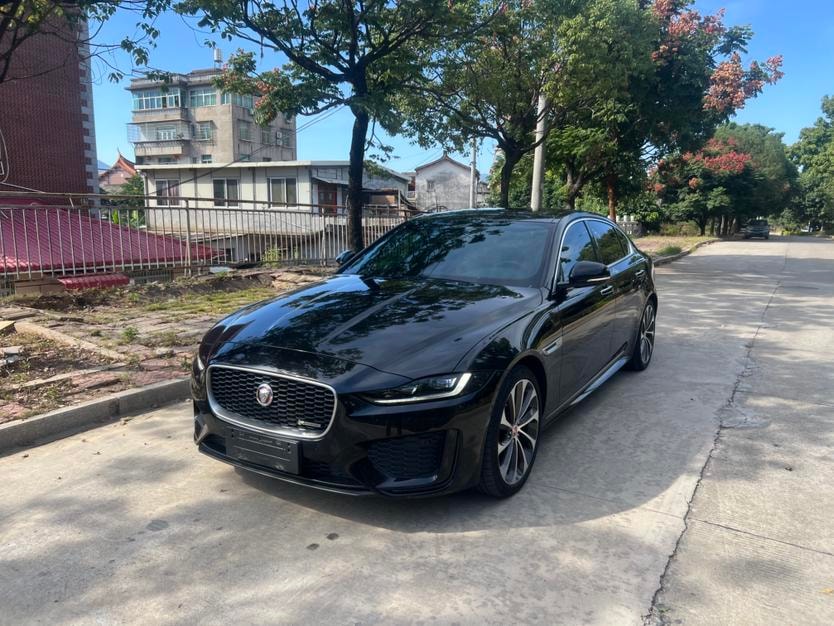 Jaguar XEL 2020 — фото автомобиля