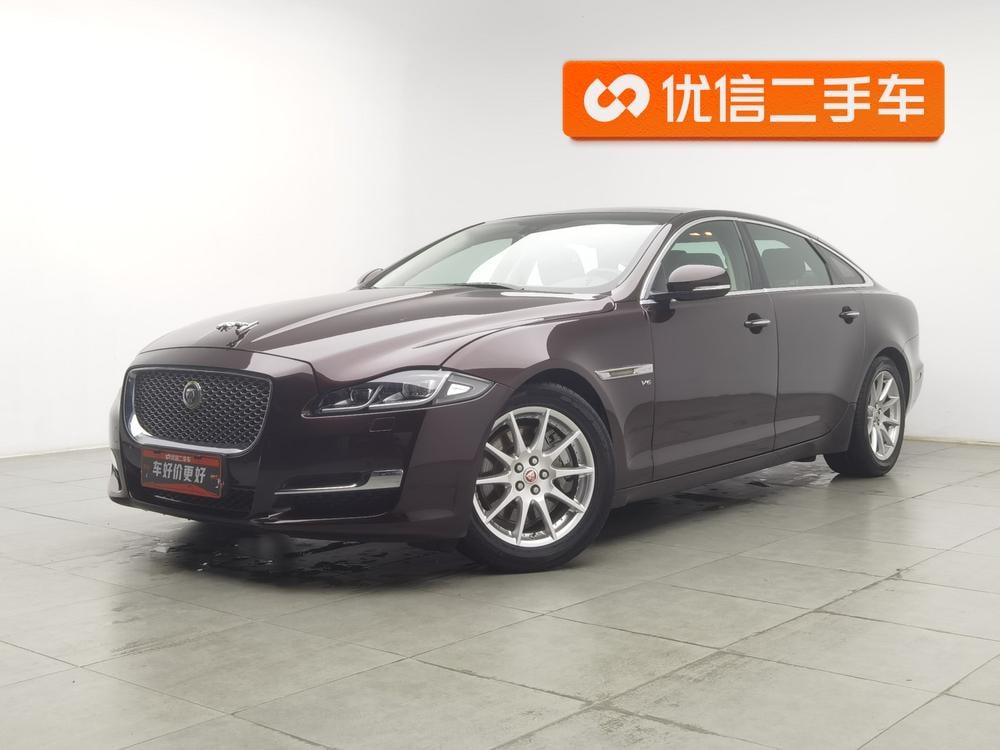 Jaguar XJ 2016 — фото автомобиля 1