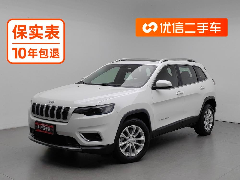 Jeep Cherokee 2019 — фото автомобиля