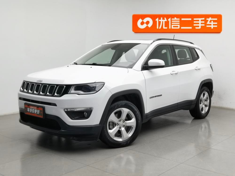 Jeep Compass 2019 — фото автомобиля