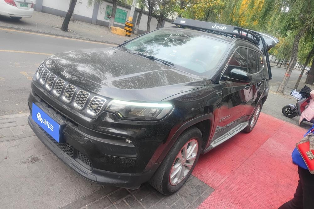 Jeep Compass 2021 — фото автомобиля