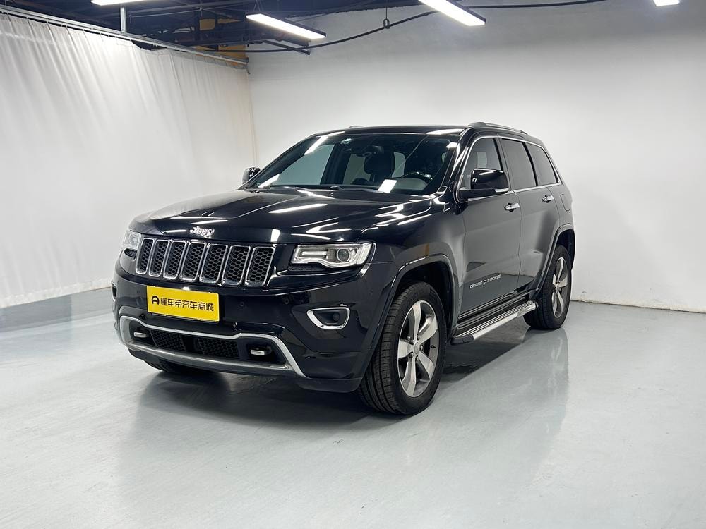 Jeep Grand Cherokee (Import) 2015 — фото автомобиля