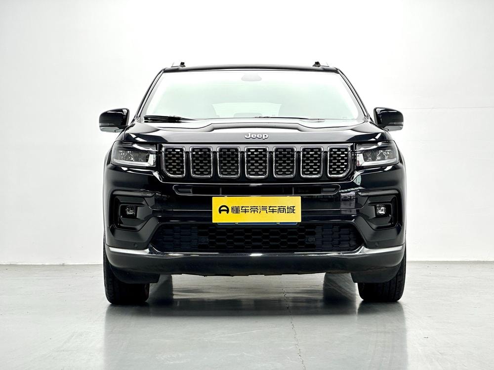 Jeep Grand Commander 2022 — фото автомобиля 1
