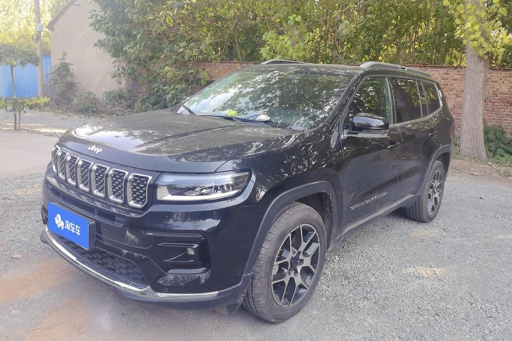 Jeep Grand Commander 2022 — фото автомобиля