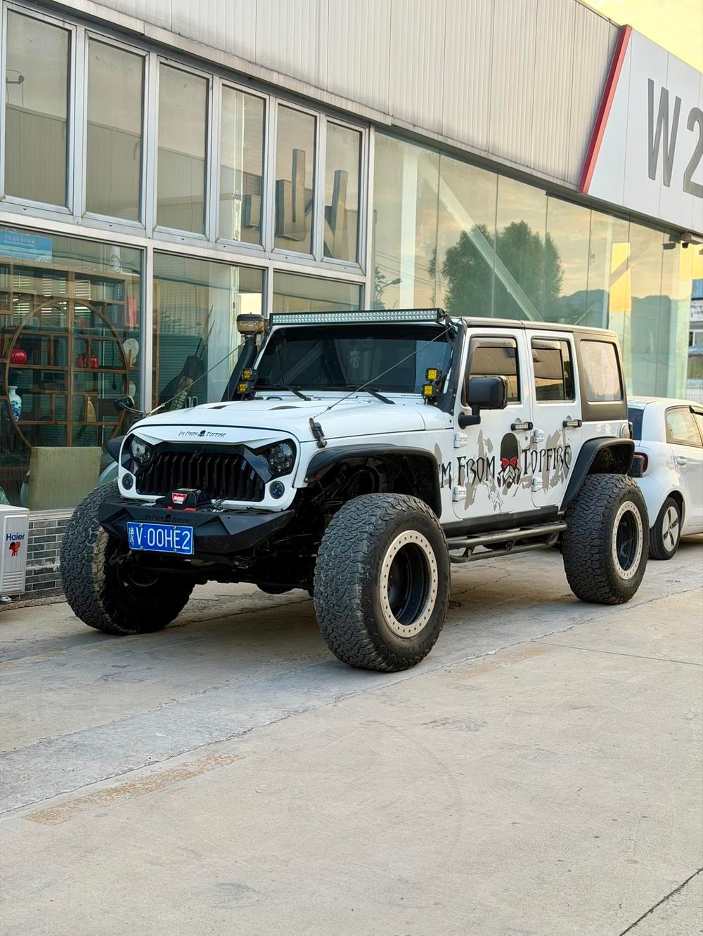 Jeep Wrangler 2013 — фото автомобиля 1