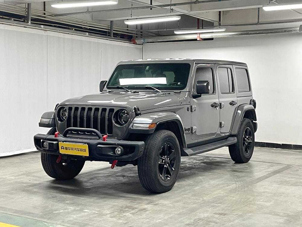 Jeep Wrangler 2021 — фото автомобиля