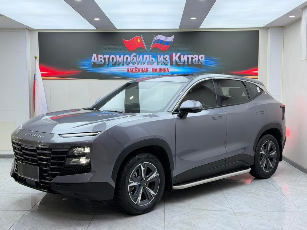 Jetour Dasheng 2023 — фото автомобиля 1