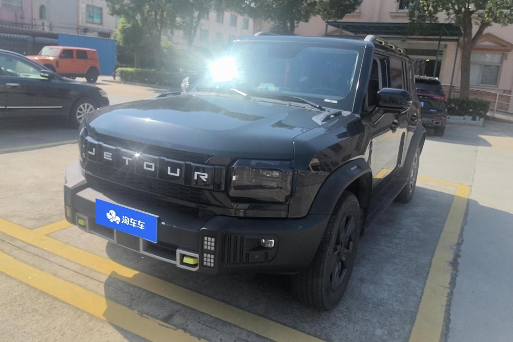 Jetour Traveller 2023 — фото автомобиля 1