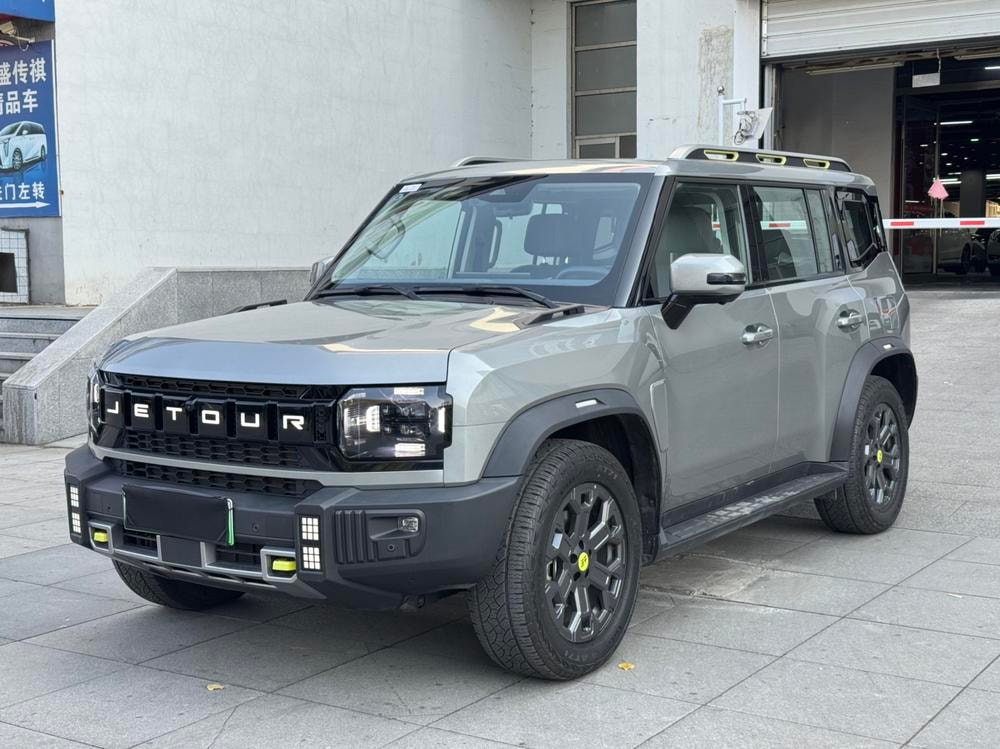 Jetour Traveller C-DM 2025 — фото автомобиля