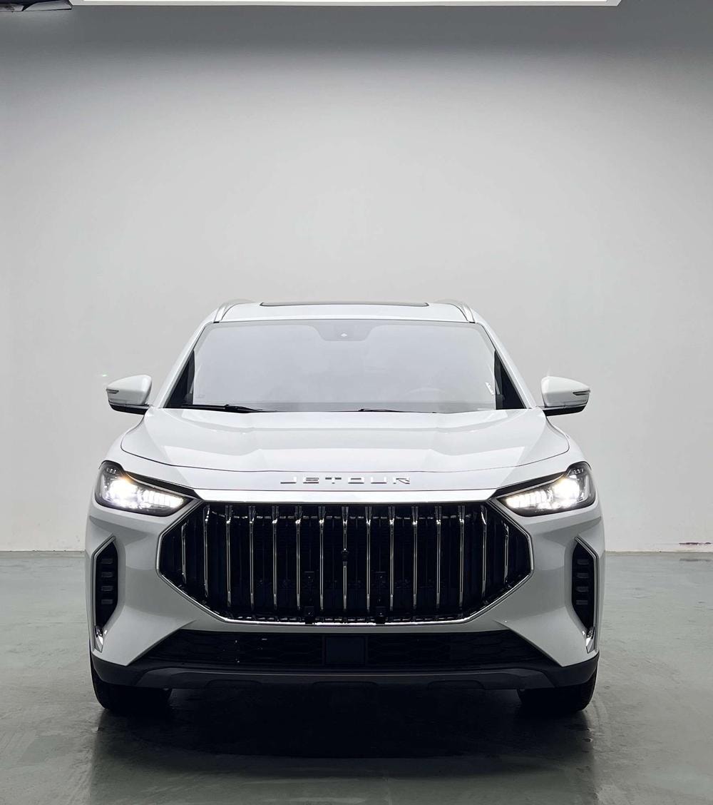 Jetour X70 PLUS 2025 — фото автомобиля