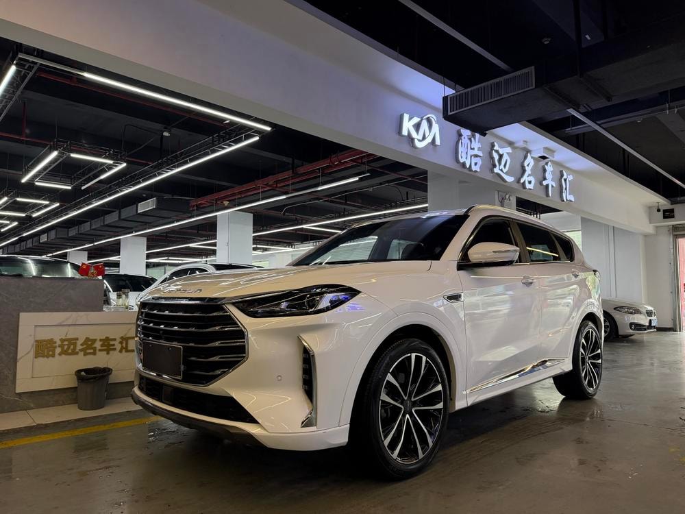 Jetour X70 PLUS 2021 — фото автомобиля 1